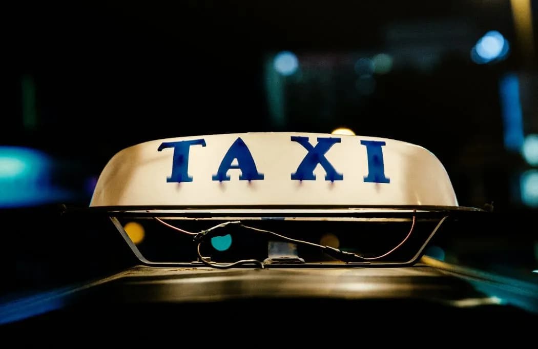 Ile kosztuje licencja taxi? Sprawdź ceny w różnych miastach Ile kosztuje licencja taxi? Sprawdź ceny w różnych miastach