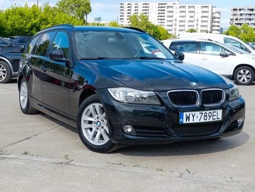 BMW 330i E92 - szczegółowe informacje, które musisz znać przed zakupem BMW 330i E92 - szczegółowe informacje, które musisz znać przed zakupem