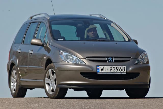 Jaki akumulator do peugeota 307 1.6 benzyna - nie popełnij błędu przy wyborze Jaki akumulator do peugeota 307 1.6 benzyna - nie popełnij błędu przy wyborze