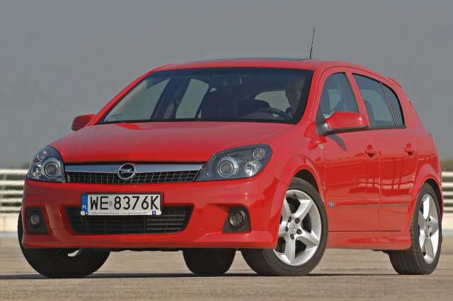Jaki akumulator do Opel Astra H 1.6 benzyna? Wybierz najlepszy model! Jaki akumulator do Opel Astra H 1.6 benzyna? Wybierz najlepszy model!