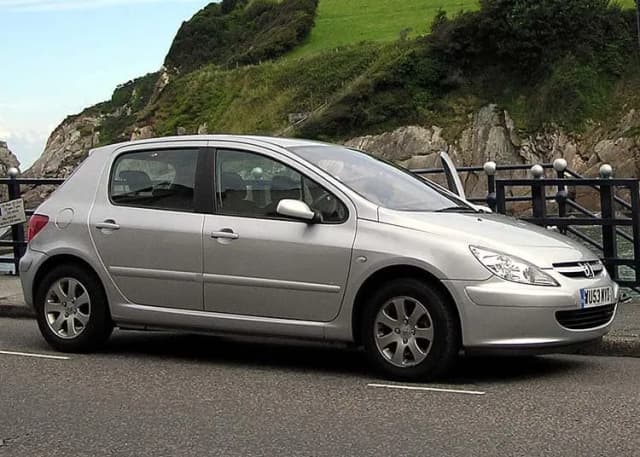 Ile pali peugeot 307 1.6 benzyna? Sprawdź koszty i oszczędności Ile pali peugeot 307 1.6 benzyna? Sprawdź koszty i oszczędności